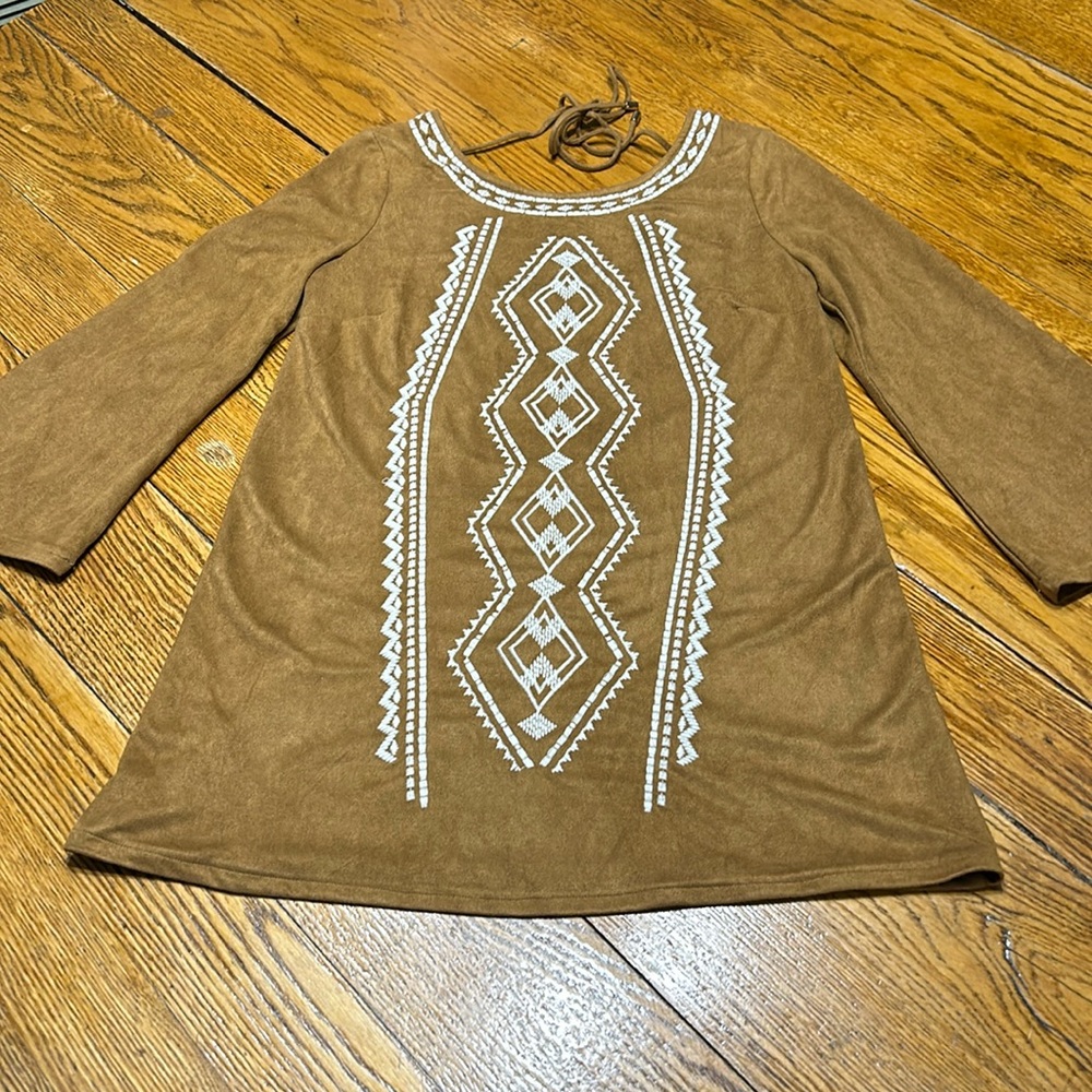 Jealous Tomato tan faux suede embroidered blouse. Size Small.